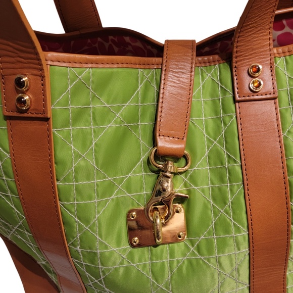 Lilly Pulitzer Quilted Lime Green Canvas Tote Off The Wagon Medium Shoulder Bag - Picture 3 of 10